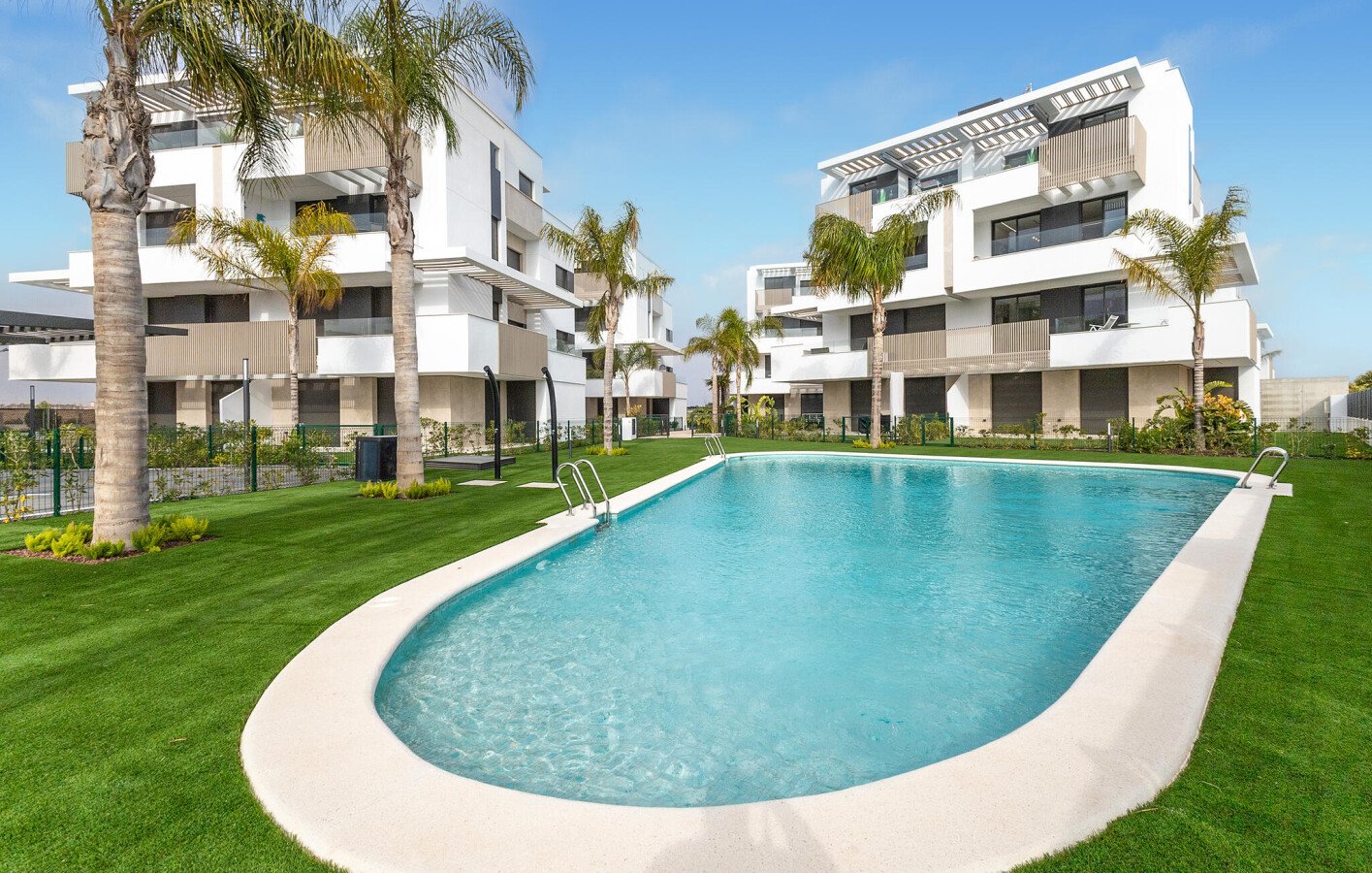 Casa 2 habitaciones, con piscina