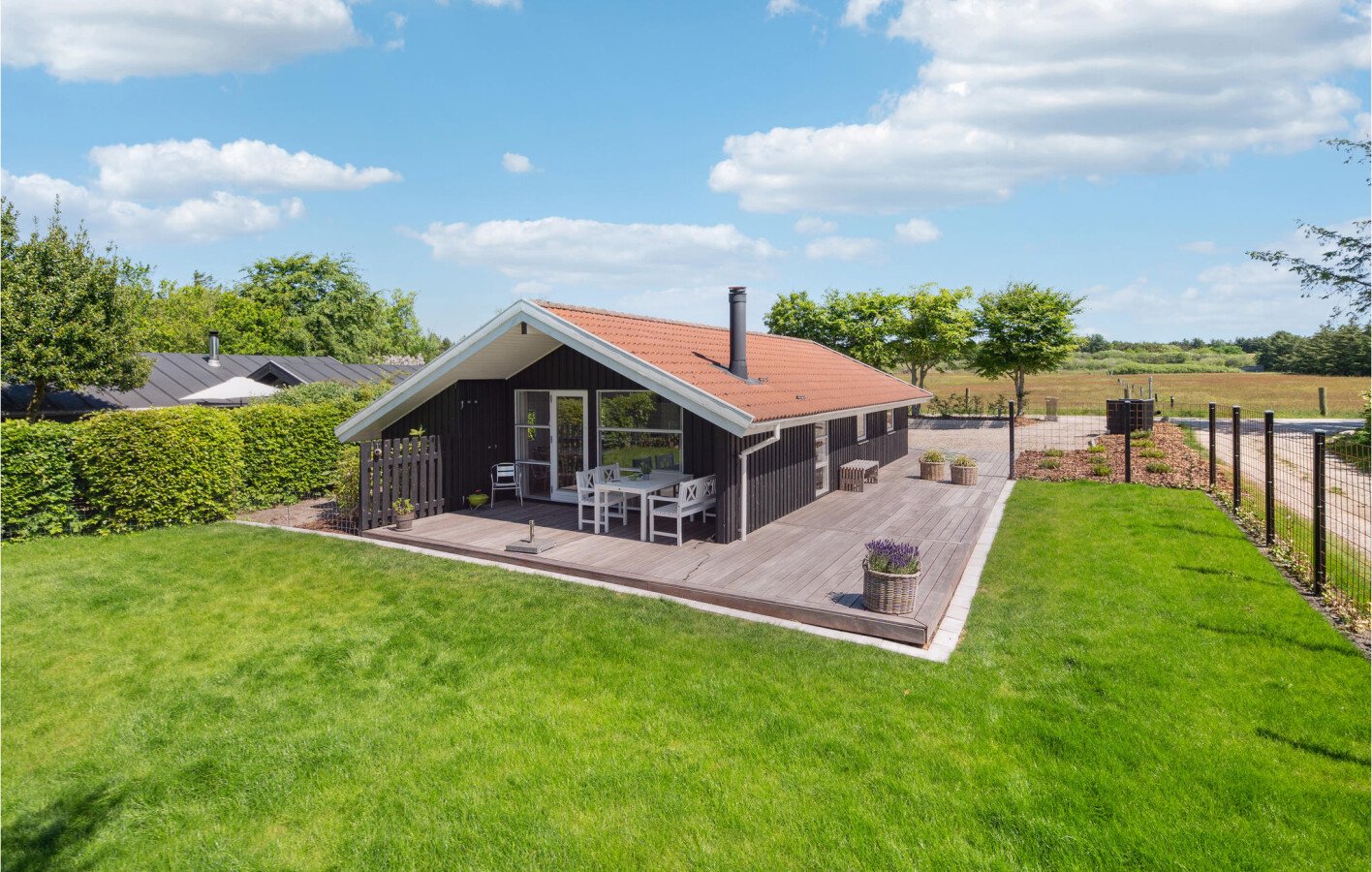 House 3 bedrooms, with sea view