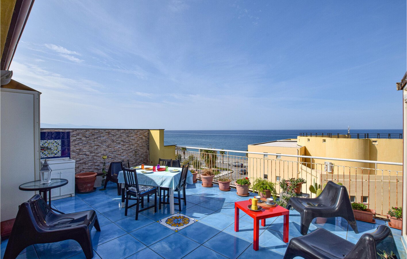 Appartamento 4 camere, con vista mare