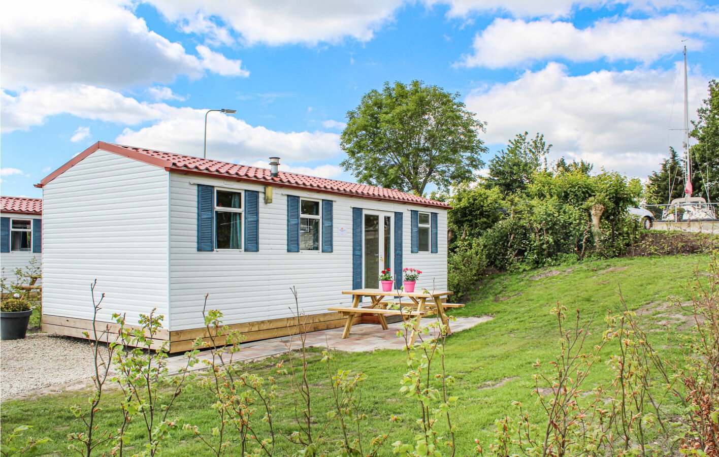 Campingurlaub / Wohnmobil 3 Schlafzimmer, mit Garten