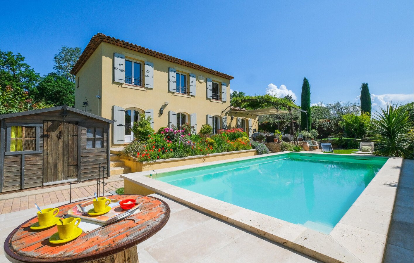 Tiny house chic, 3 chambres, avec piscine