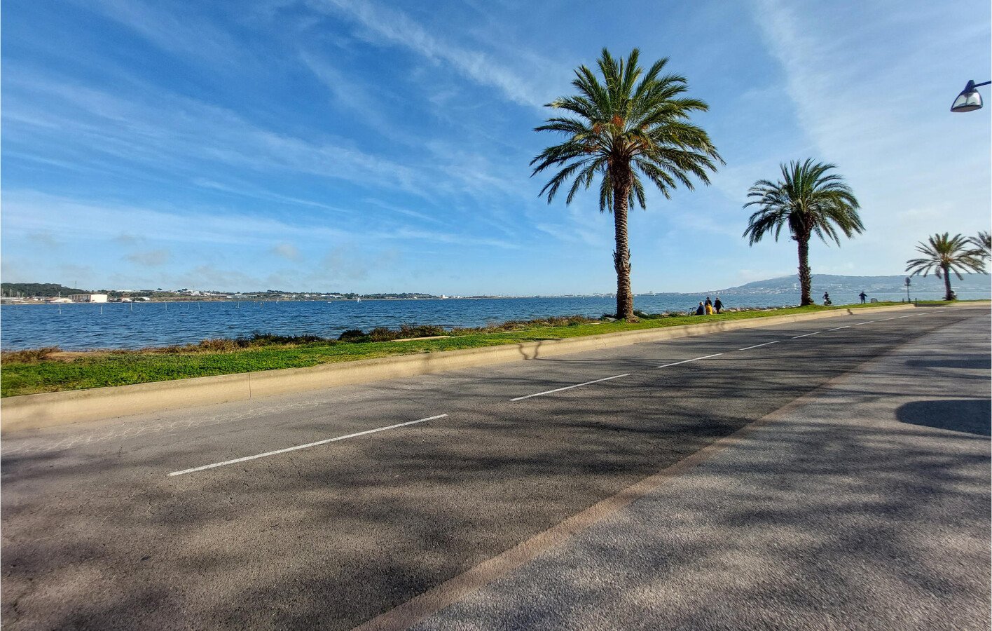 Appartement moderne, 2 chambres, avec vue sur mer