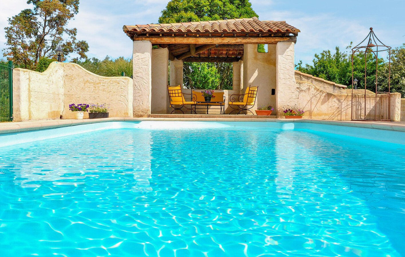 Maison de campagne confortable, 4 chambres, avec piscine