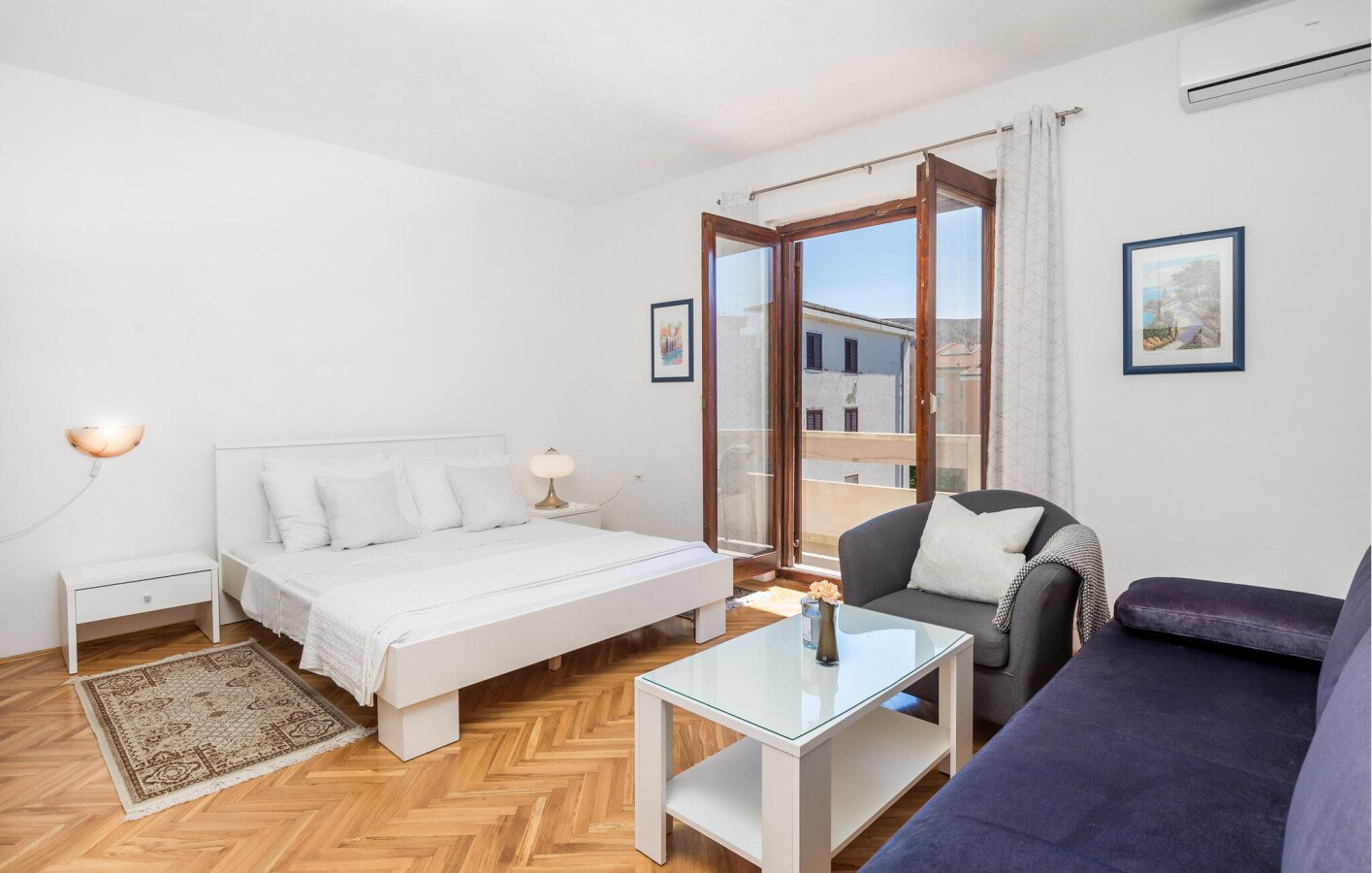 Appartamento 1 camera, con vista mare