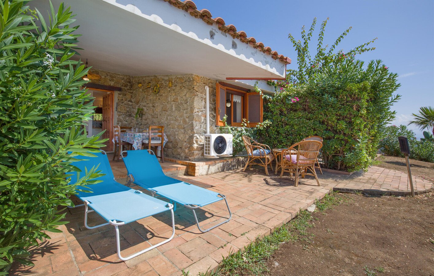 Casa 1 camera, con vista mare