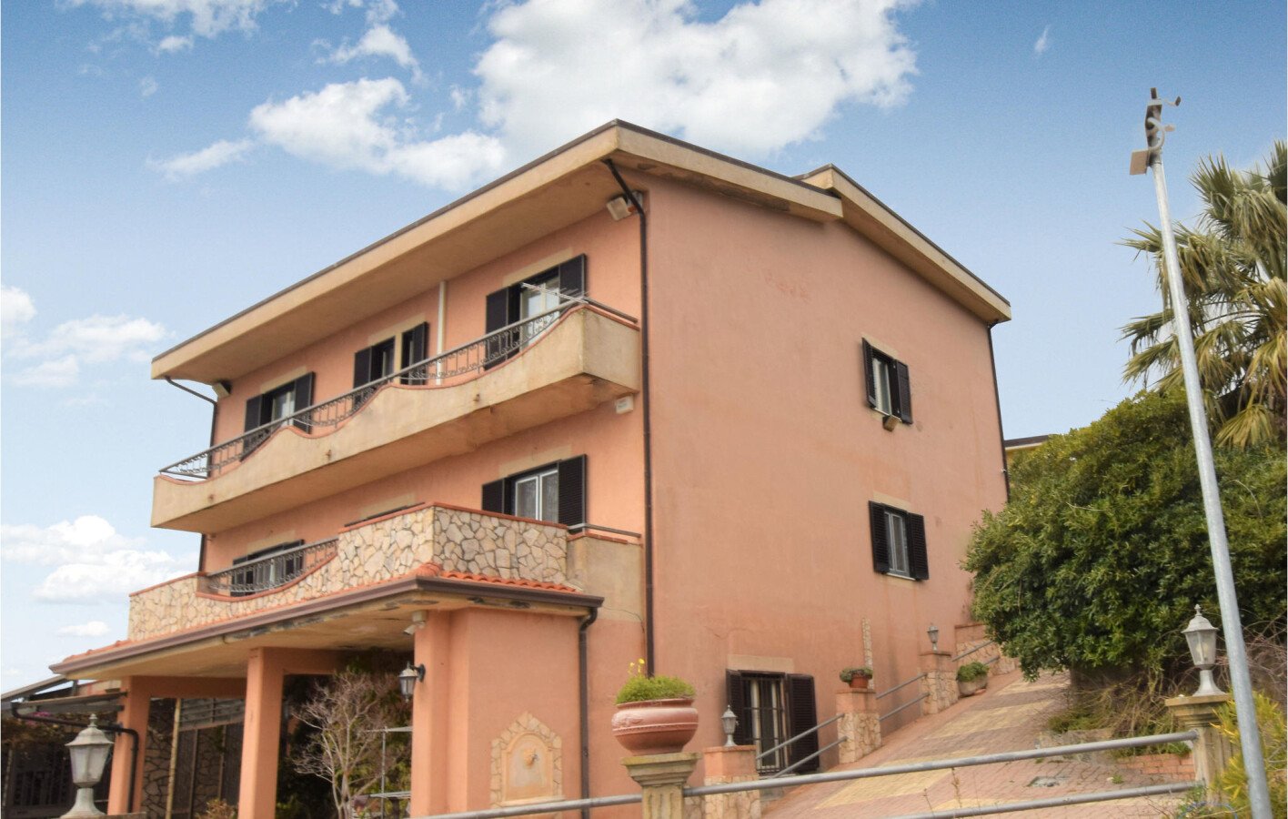 Appartamento 3 camere, con vista mare