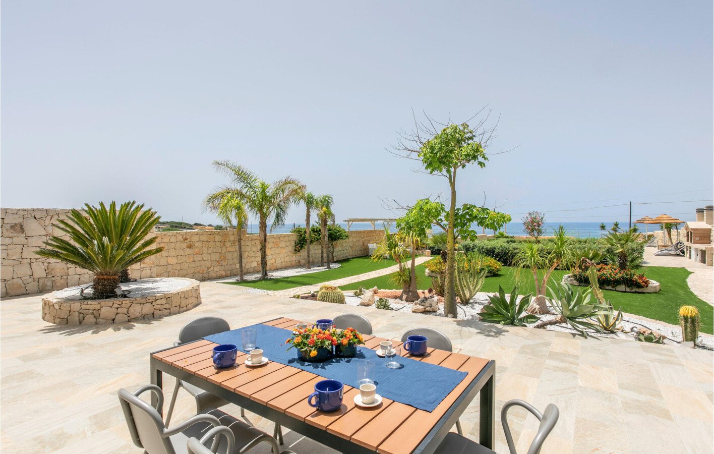 Casa 4 camere, con vista mare