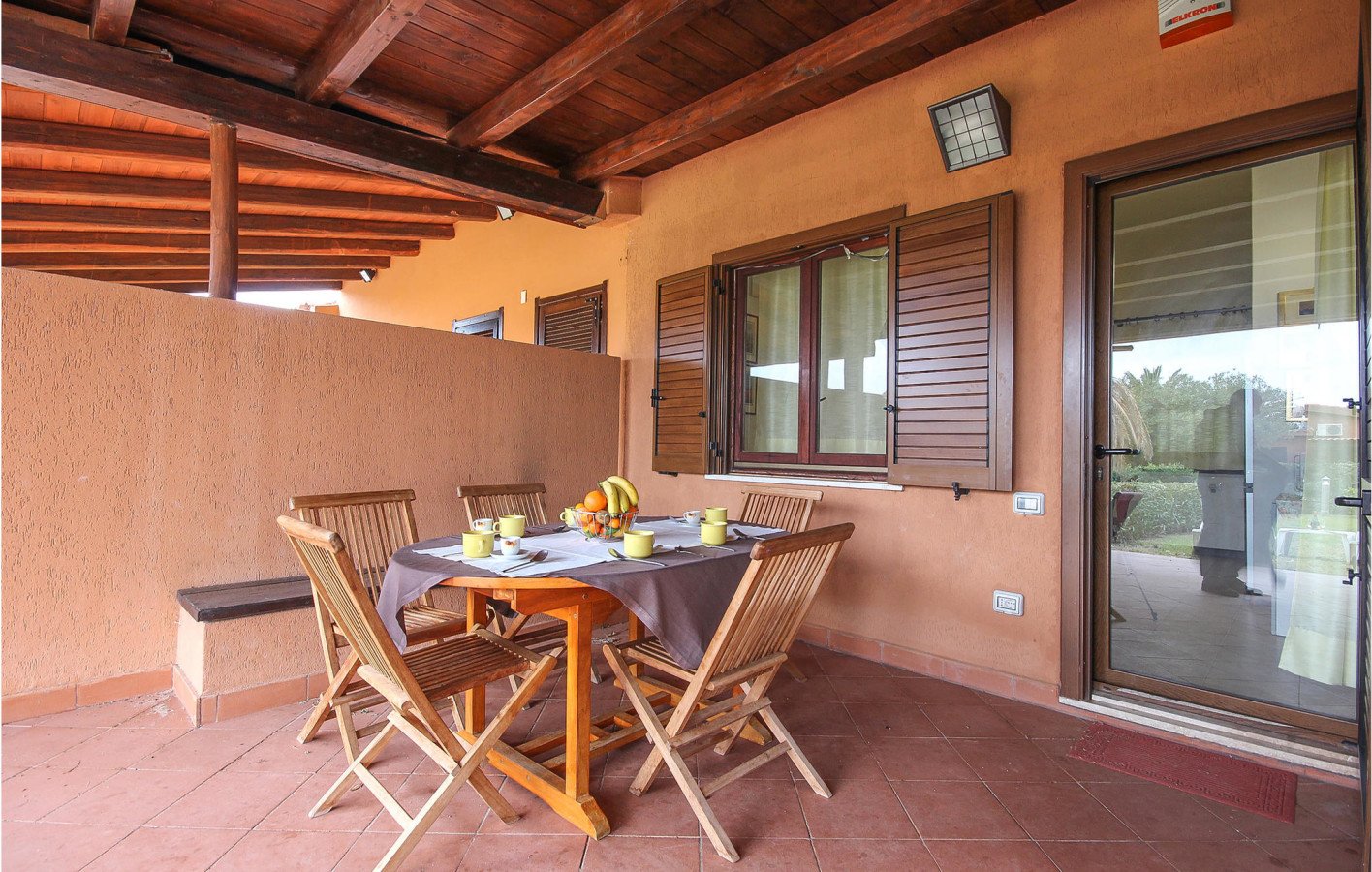 Casa 2 camere, con vista mare