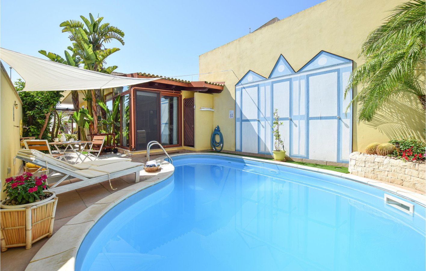 Casa 3 camere, con vista mare