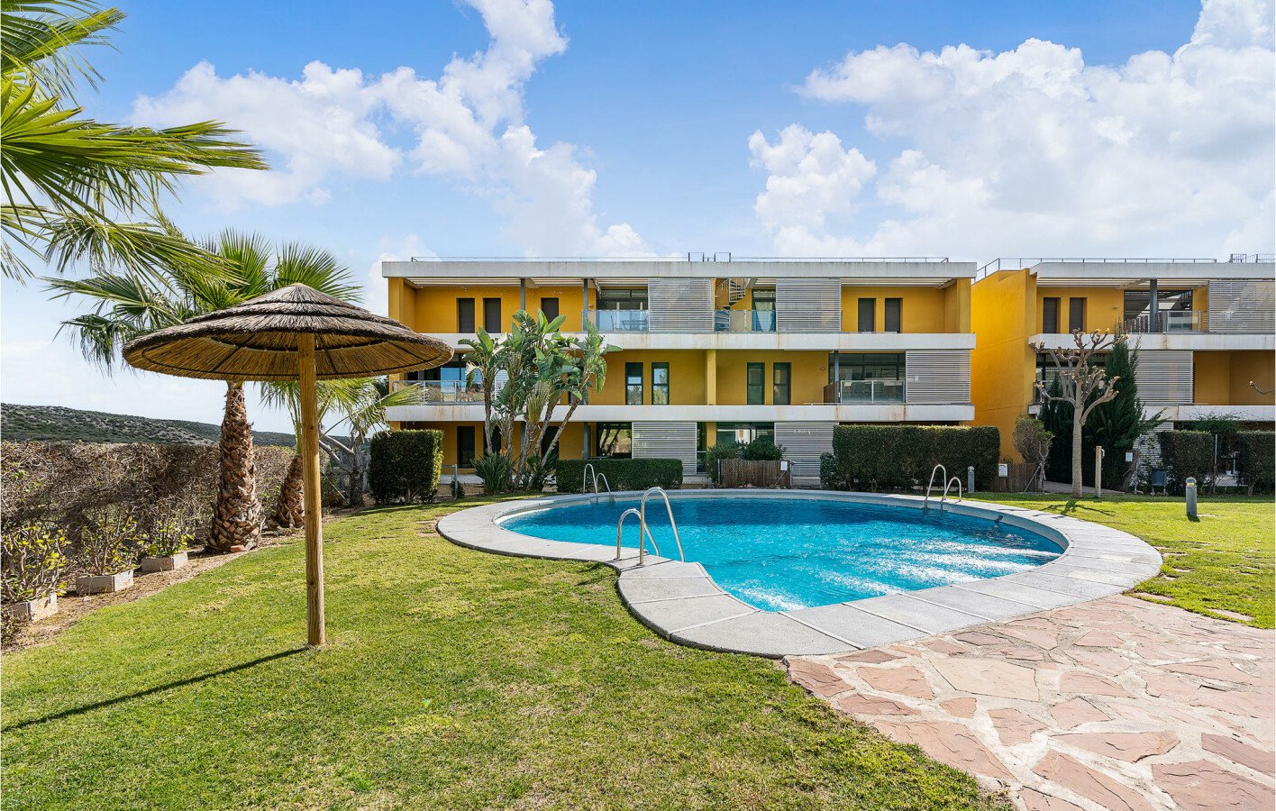 Apartamento 2 habitaciones, con piscina