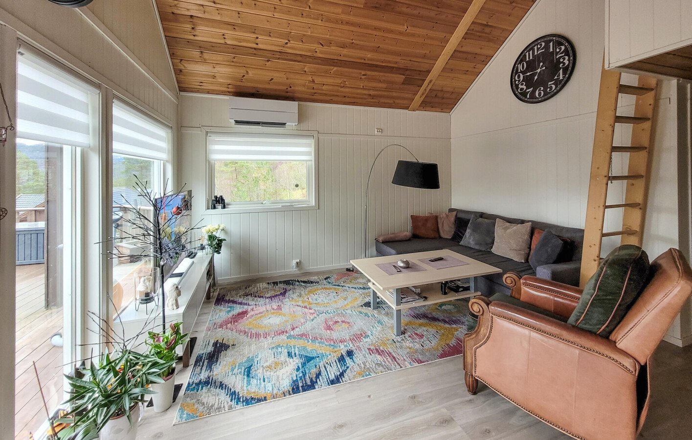 Casa 2 camere, con vista mare