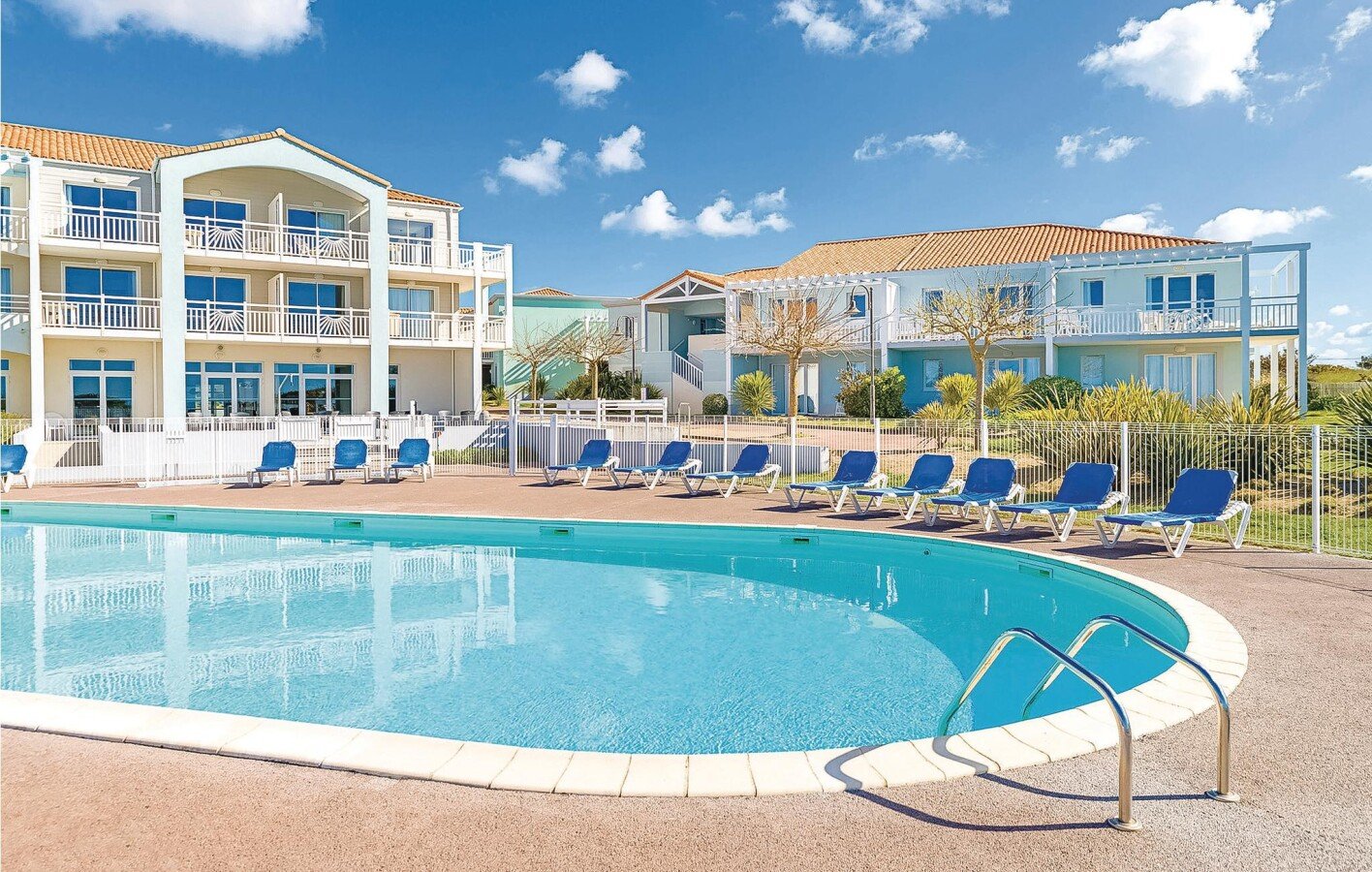 Appartement confortable, 2 chambres, avec vue sur mer