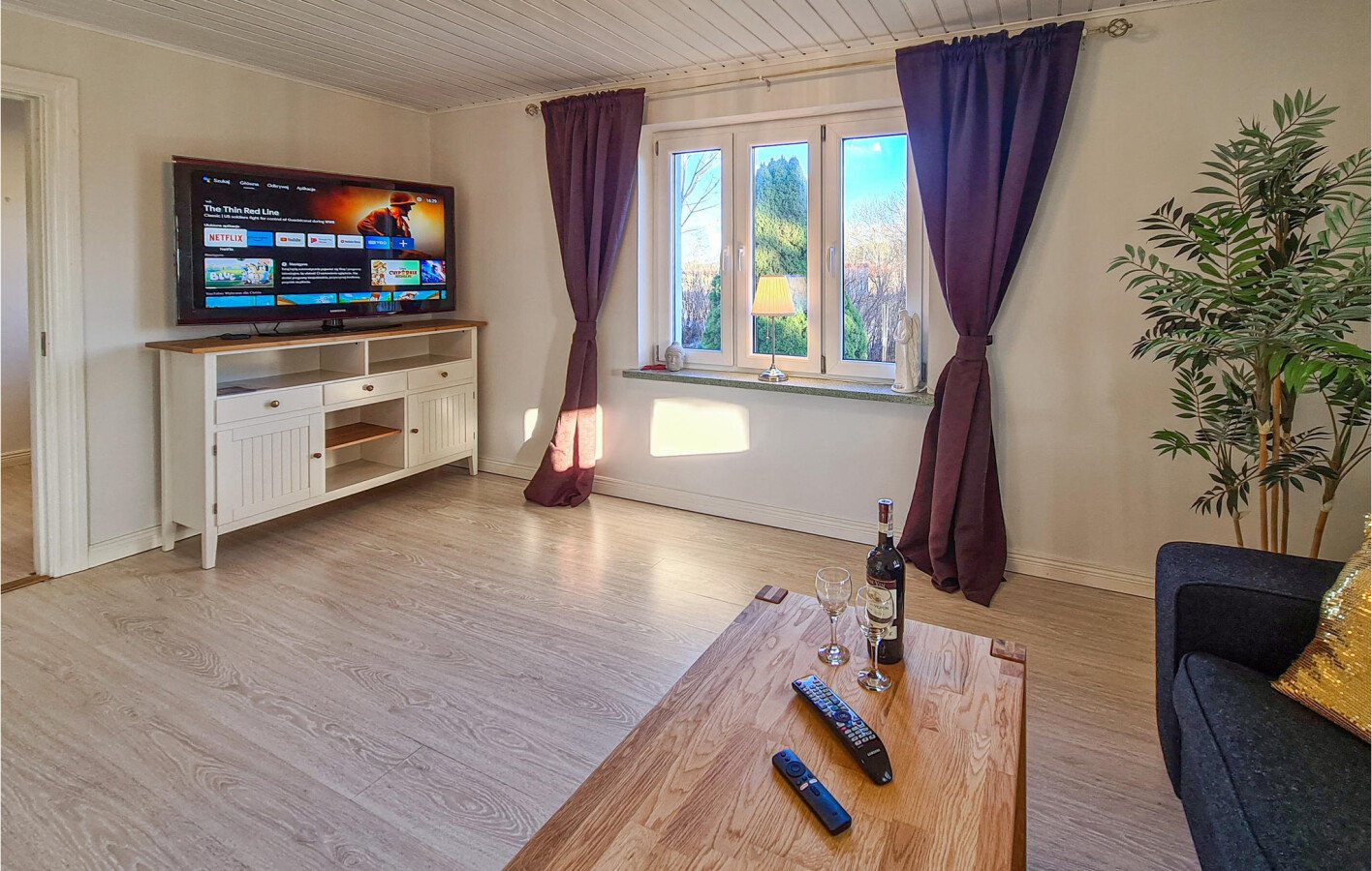 House 2 bedrooms, with garden