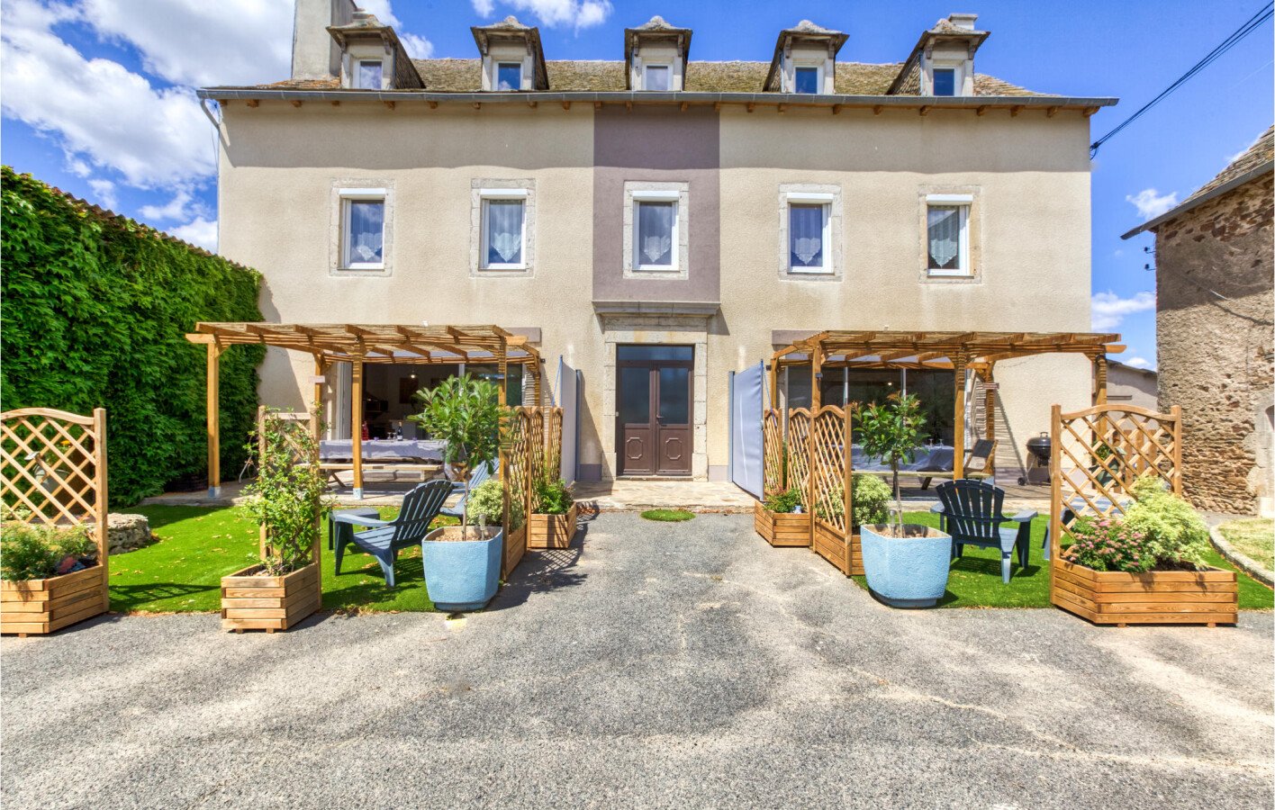 Maison moderne, 3 chambres, avec jardin
