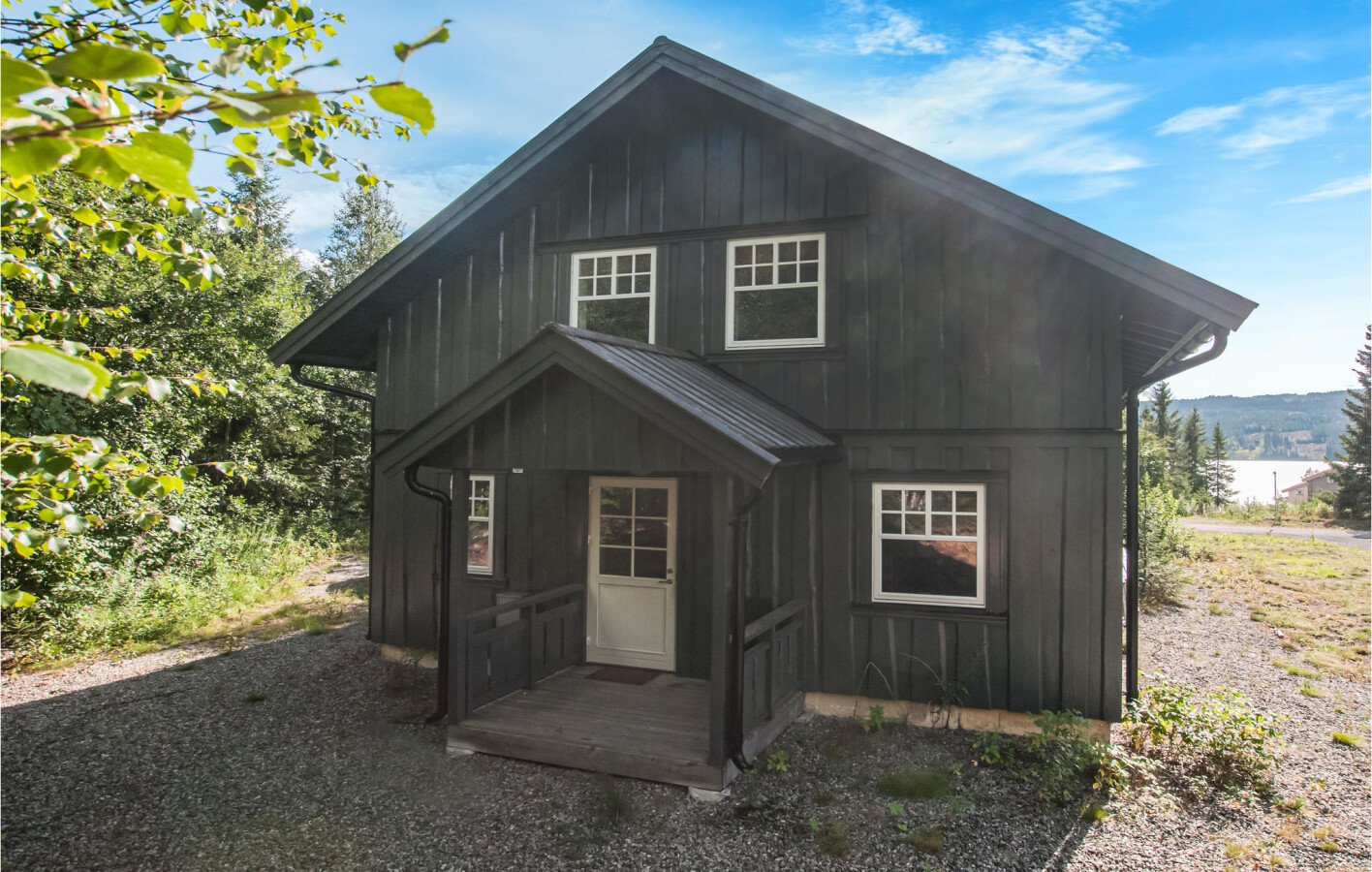 House 3 bedrooms, with sea view