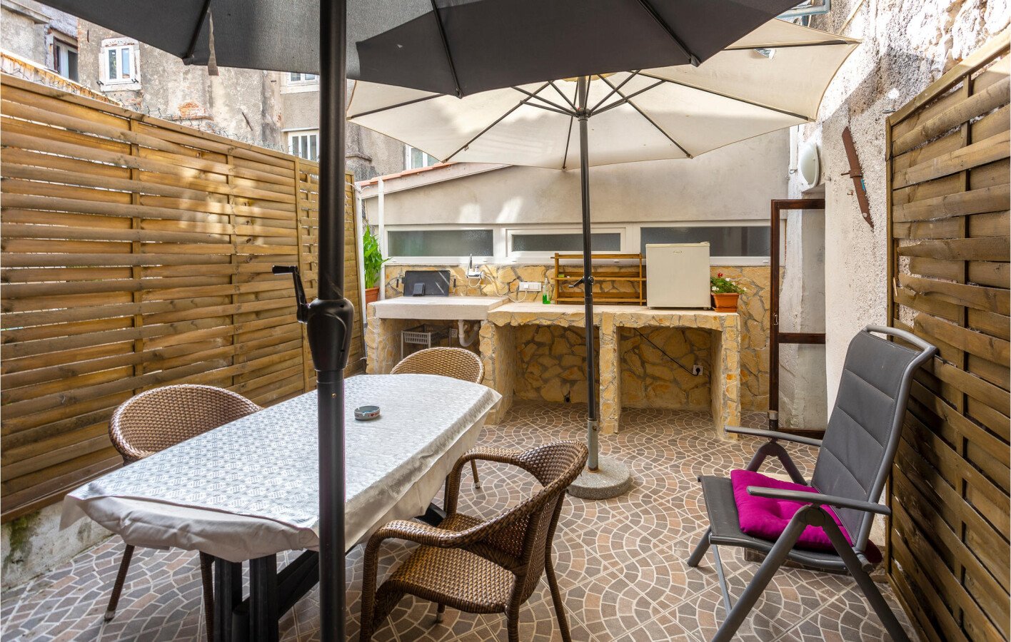 Appartamento 1 camera, con vista mare