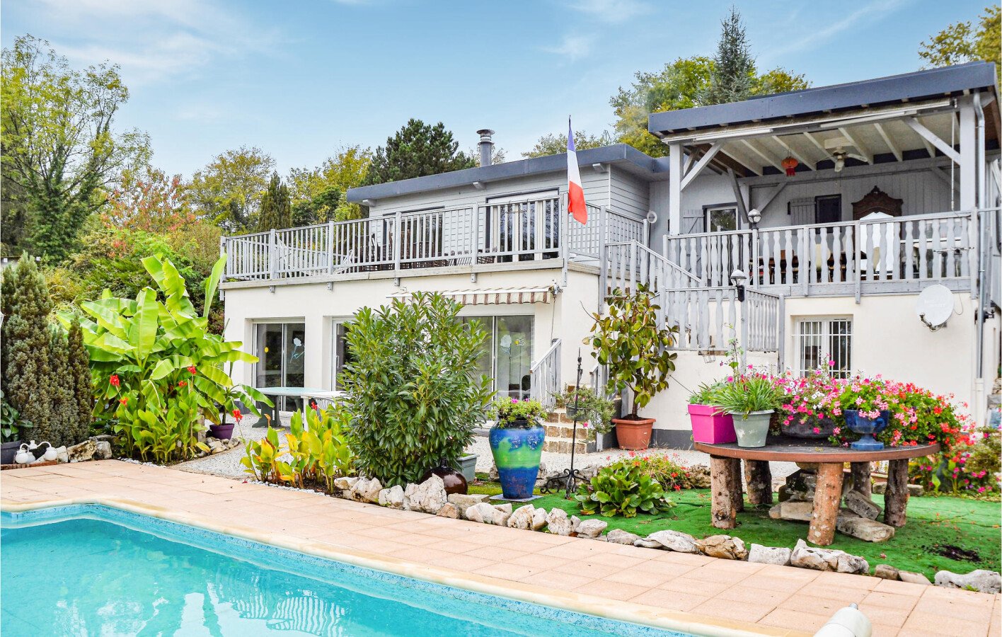 Appartement de charme, 3 chambres, avec piscine