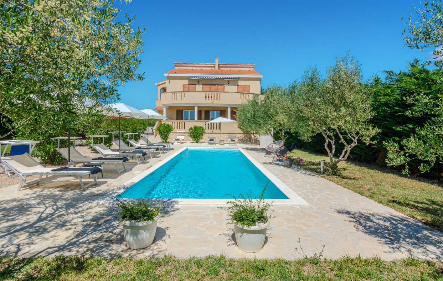 Casa 6 camere, con piscina