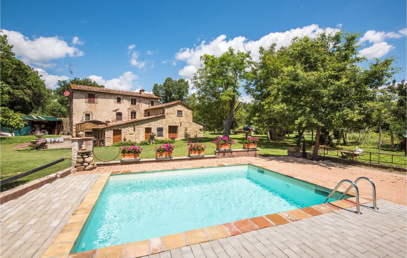 Casa 2 camere, con piscina