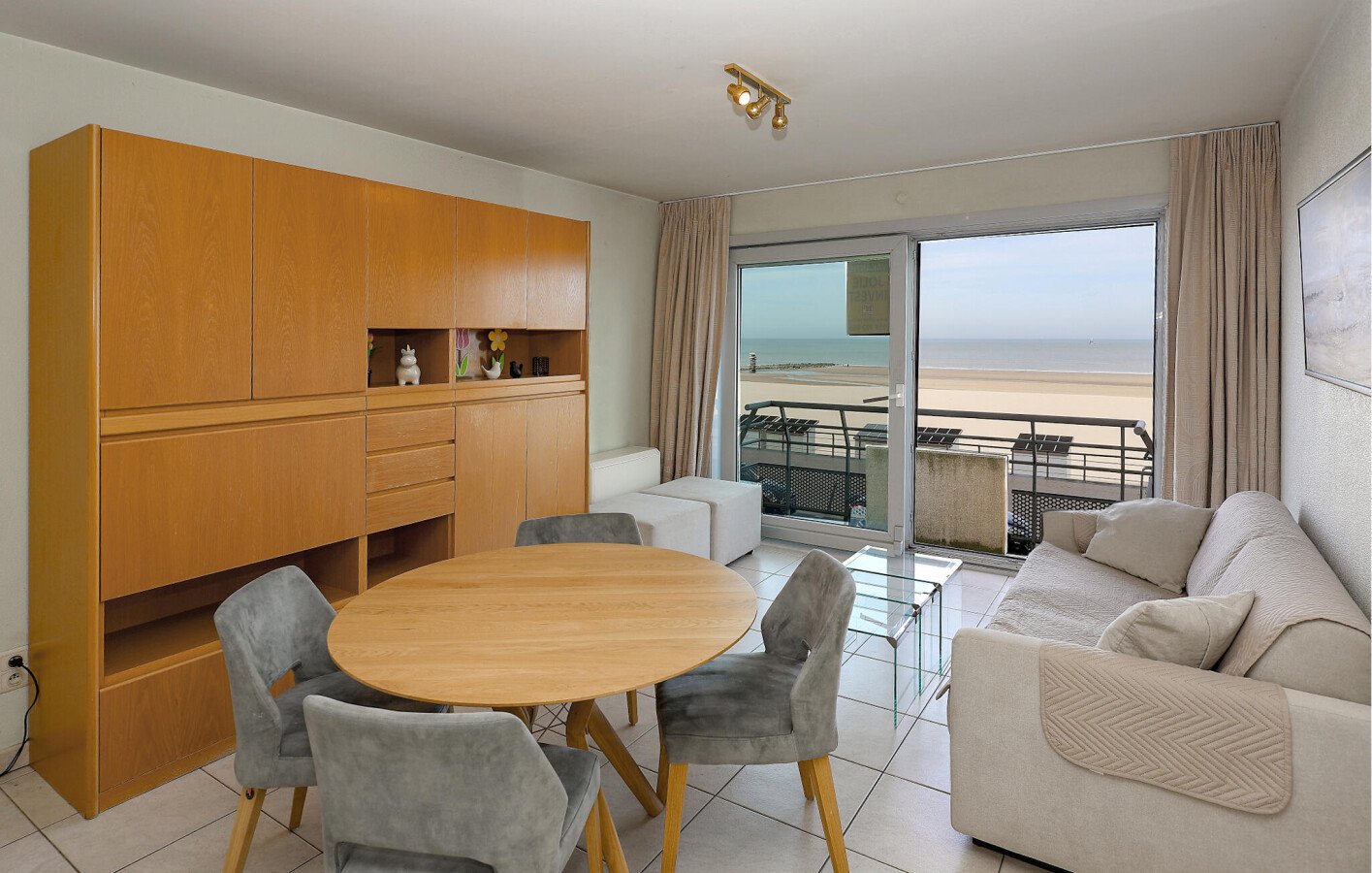 Appartement confortable, 1 chambre, avec vue sur mer