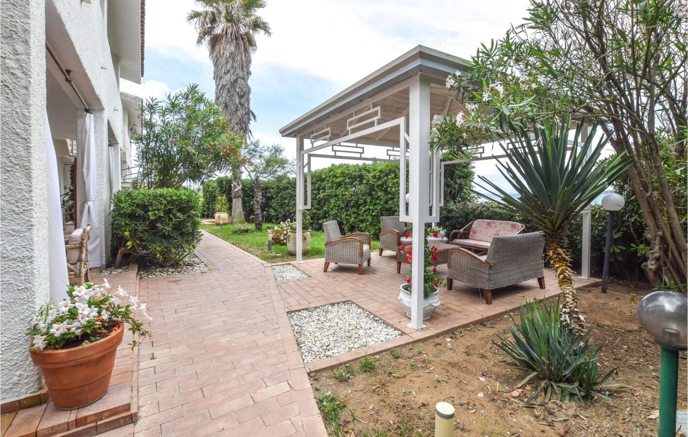 Appartamento 1 camera, con vista mare