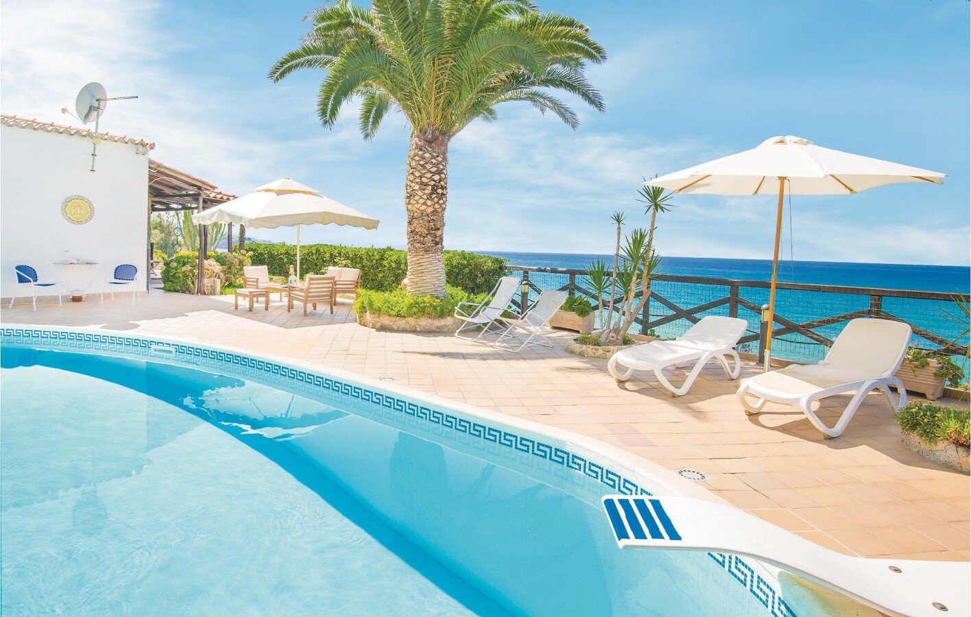 Casa 3 camere, con vista mare
