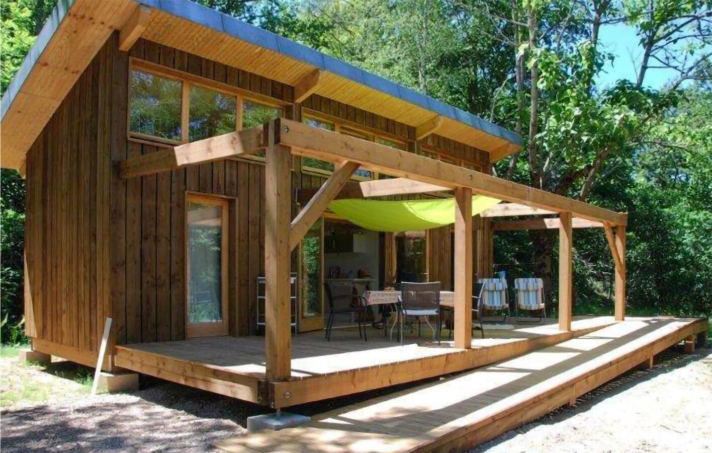 Appartement moderne, 2 chambres, avec piscine