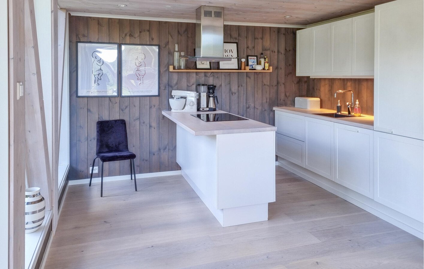 Casa 4 camere, con caminetto