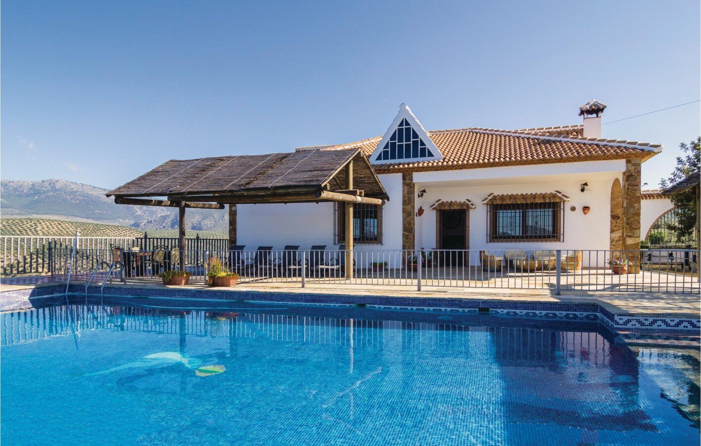 Casa 4 habitaciones, con vista al mar