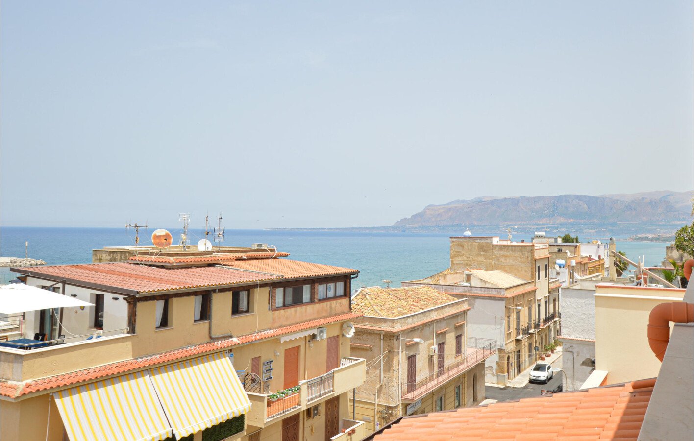 Appartamento 1 camera, con vista mare