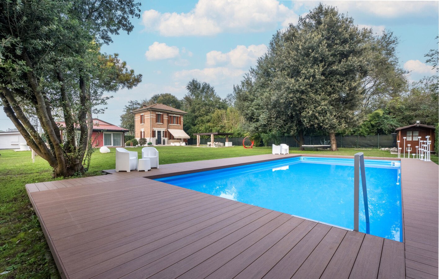 Casa 3 camere, con piscina