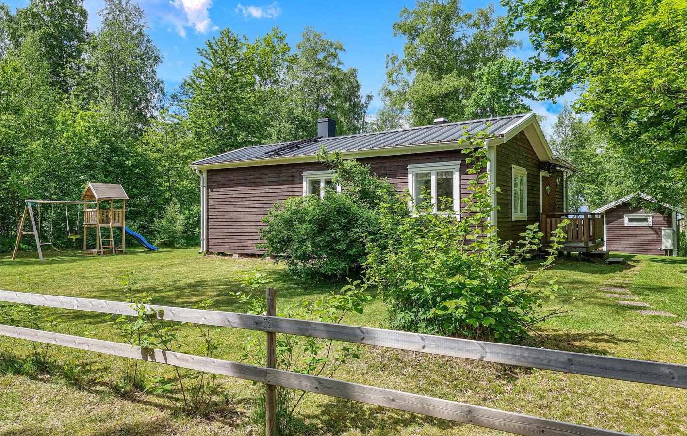 Casa 2 camere, con vista mare