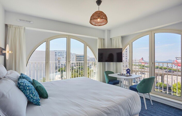 Logement bien-être, 4 voyageurs, avec piscine