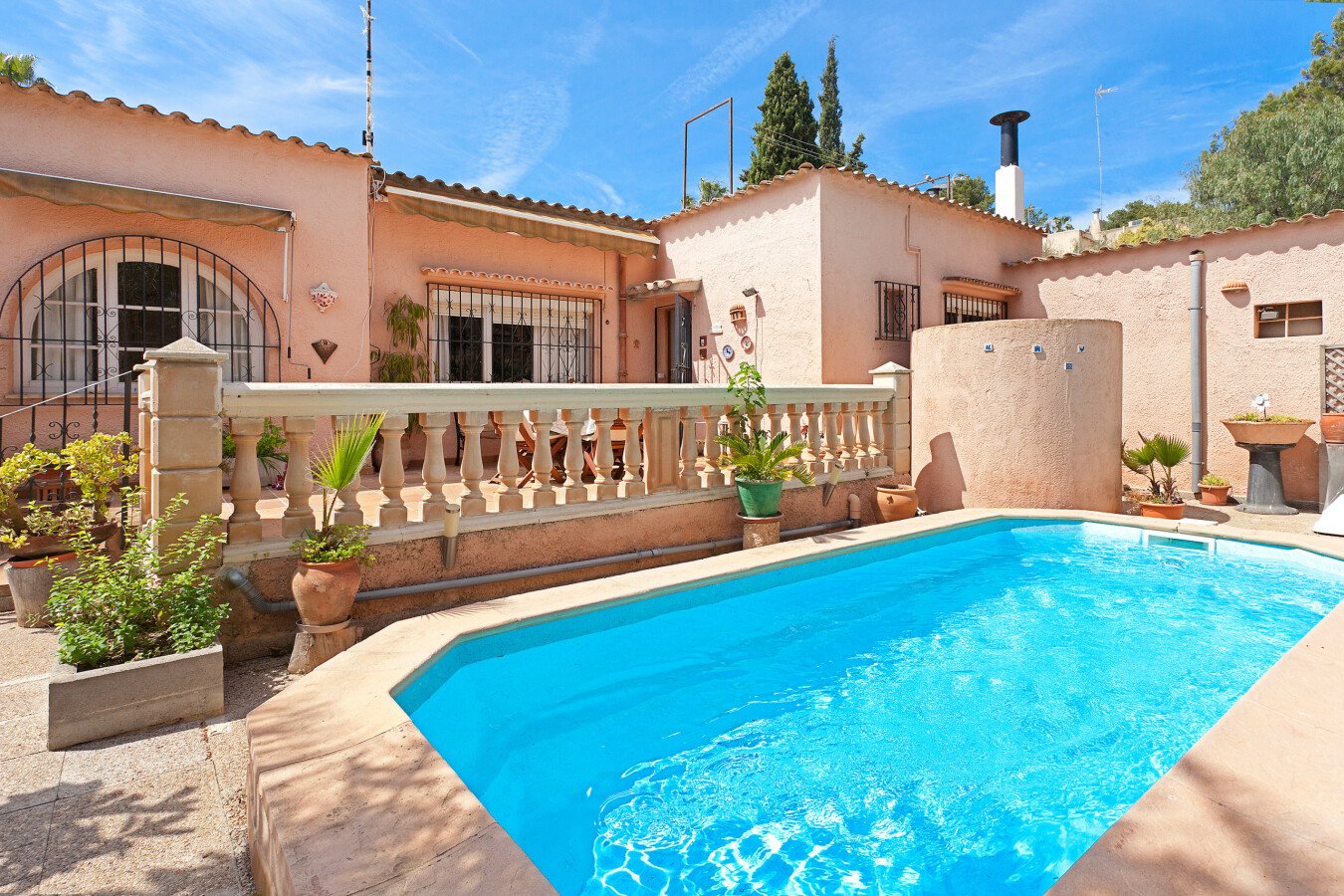 Villa 3 habitaciones, con piscina