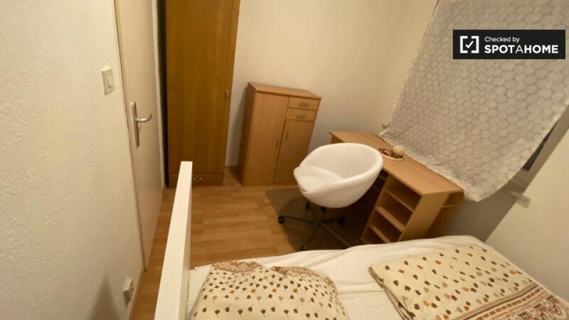 Zimmer 8 Gäste, mit WLAN