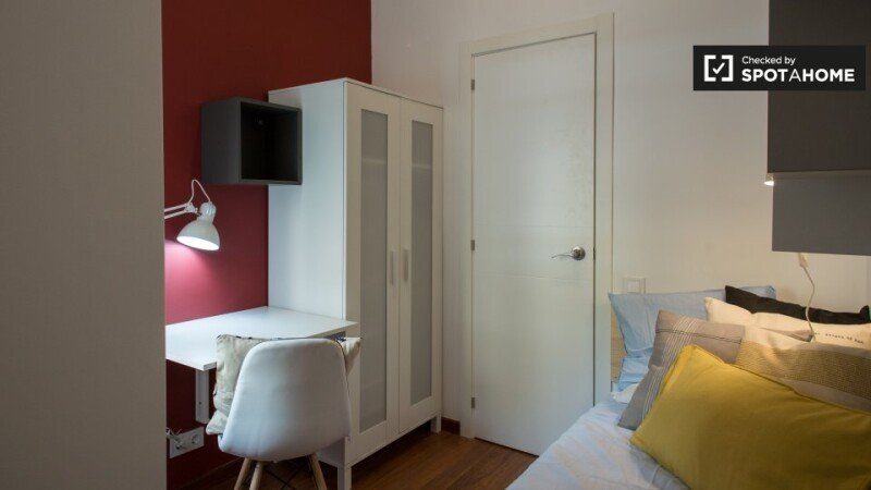 Chambre 12 voyageurs, avec wifi
