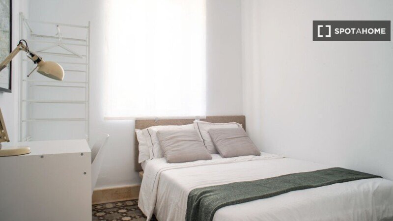 Chambre 10 voyageurs, avec climatisation
