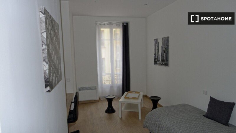 Chambre 8 voyageurs, avec wifi
