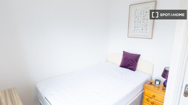 Chambre 4 voyageurs, avec wifi