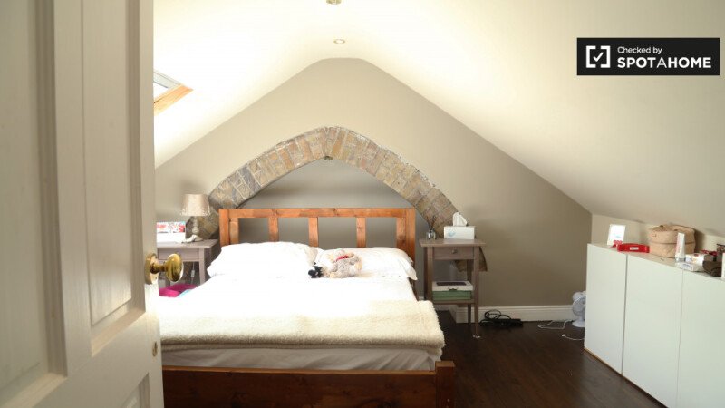 Chambre 8 voyageurs, avec wifi