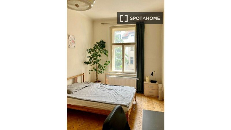 Chambre 8 voyageurs, avec wifi