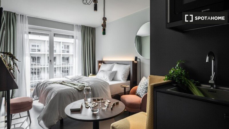 Apartment with air conditioning