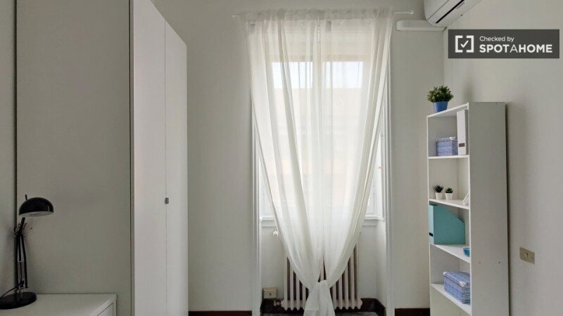 Chambre 16 voyageurs, avec climatisation