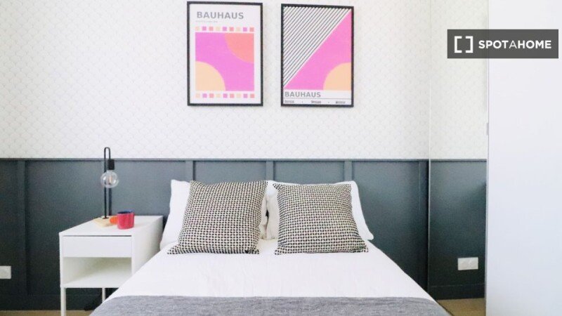 Chambre 8 voyageurs, avec climatisation