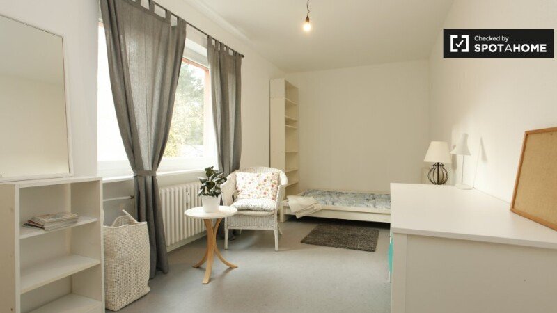 Zimmer 6 Gäste, mit WLAN