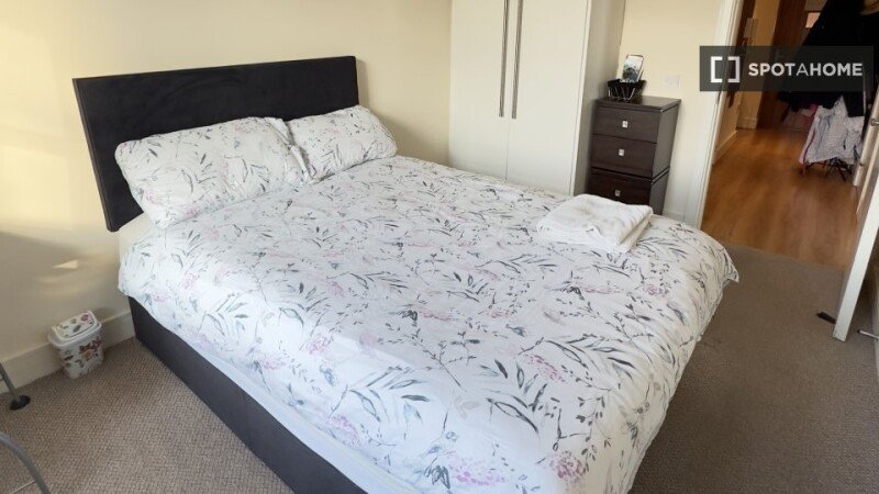 Chambre 4 voyageurs, avec wifi