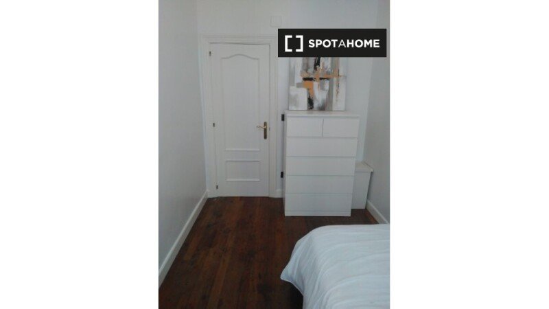 Chambre 6 voyageurs, avec wifi