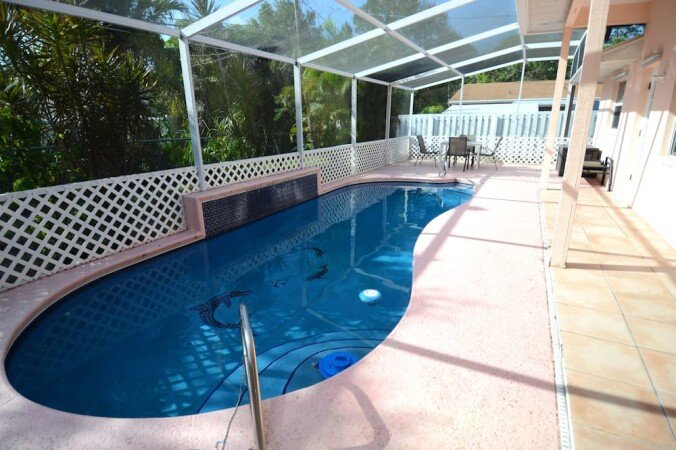 House 3 bedrooms, with pool