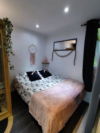 Bed and breakfast 1 chambre, avec jacuzzi
