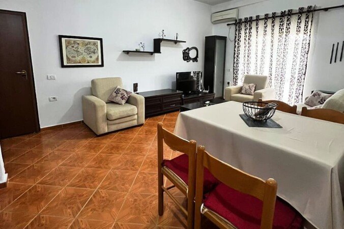 Wohnung 2 Schlafzimmer, mit Klimaanlage